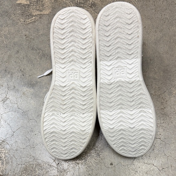 BP Classic White Lace-Up Sneakers - Picture 8 of 11